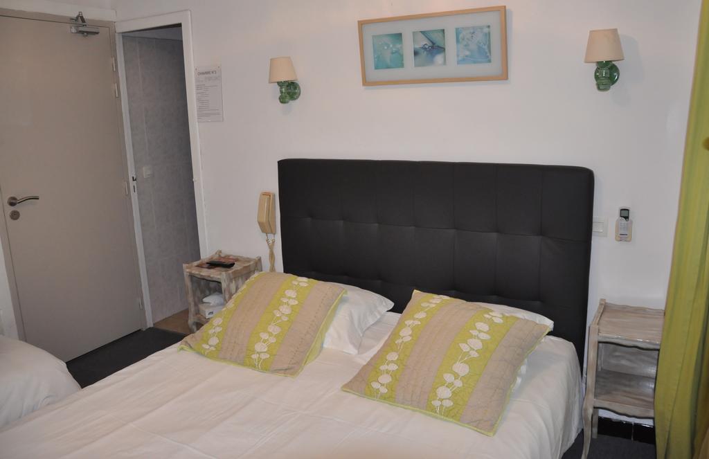 Hotel Les Mimosas Bormes-les-Mimosas Zewnętrze zdjęcie