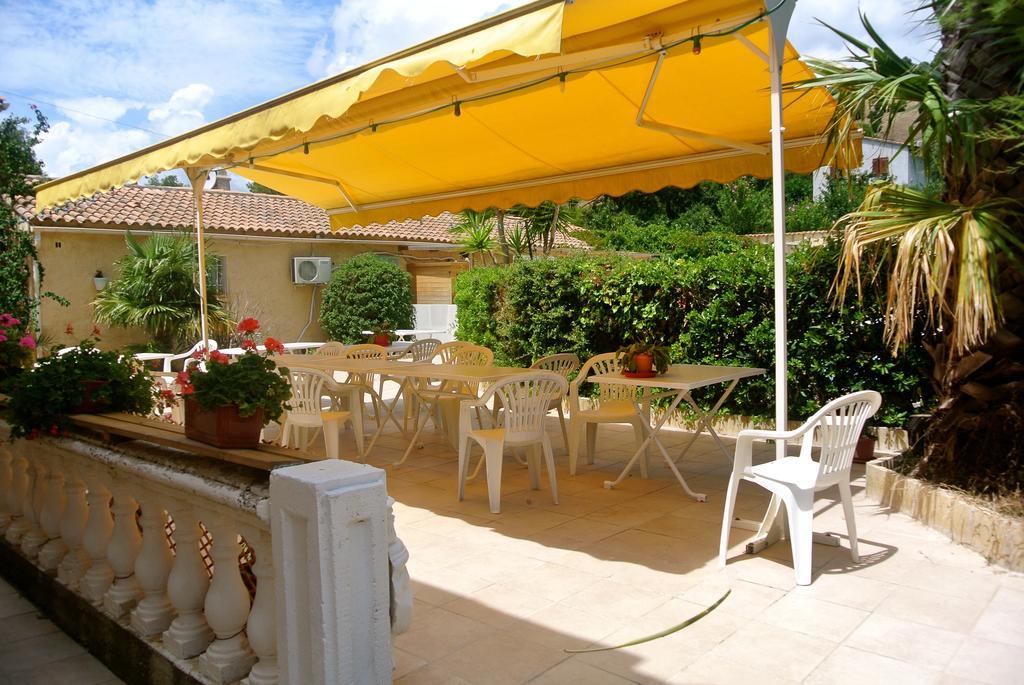Hotel Les Mimosas Bormes-les-Mimosas Zewnętrze zdjęcie